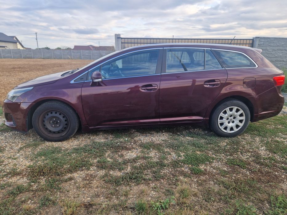 Dezmembrez Toyota Avensis T27 2.0 126 cp 2009-2015