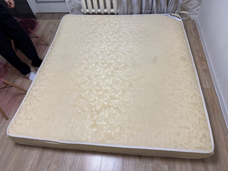 Матрас 180*200 бу