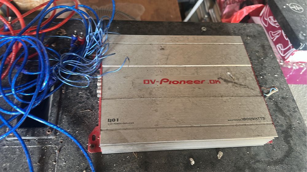 Продам сабвуферр