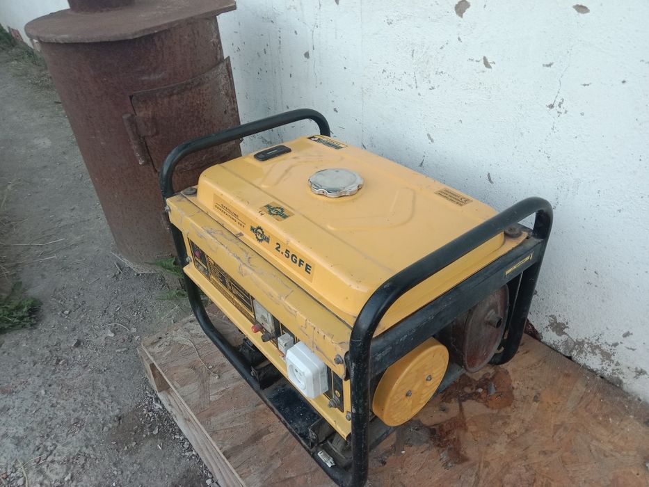 Генератор бензиновый