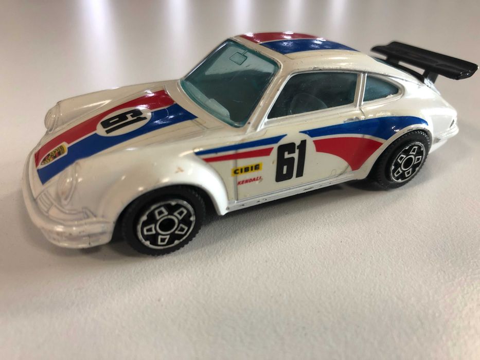 Колекционерски модел метална количка PORSCHE 911 CARERRA CUP 1:43 NEW