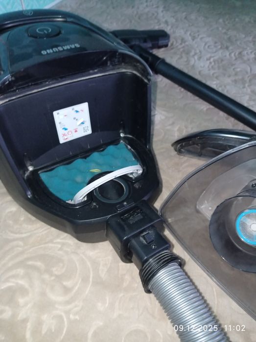 Продается пылесос Самсунг в отличном состоянии