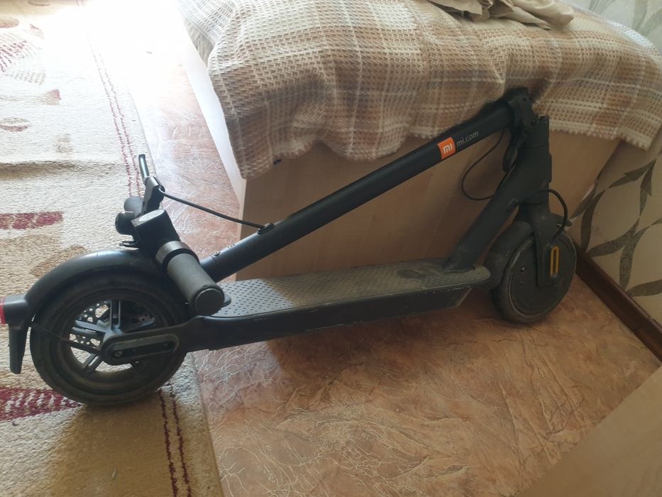 самокат xiaomi mi