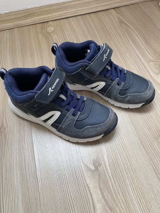 Adidasi NEWFEEL Decathlon