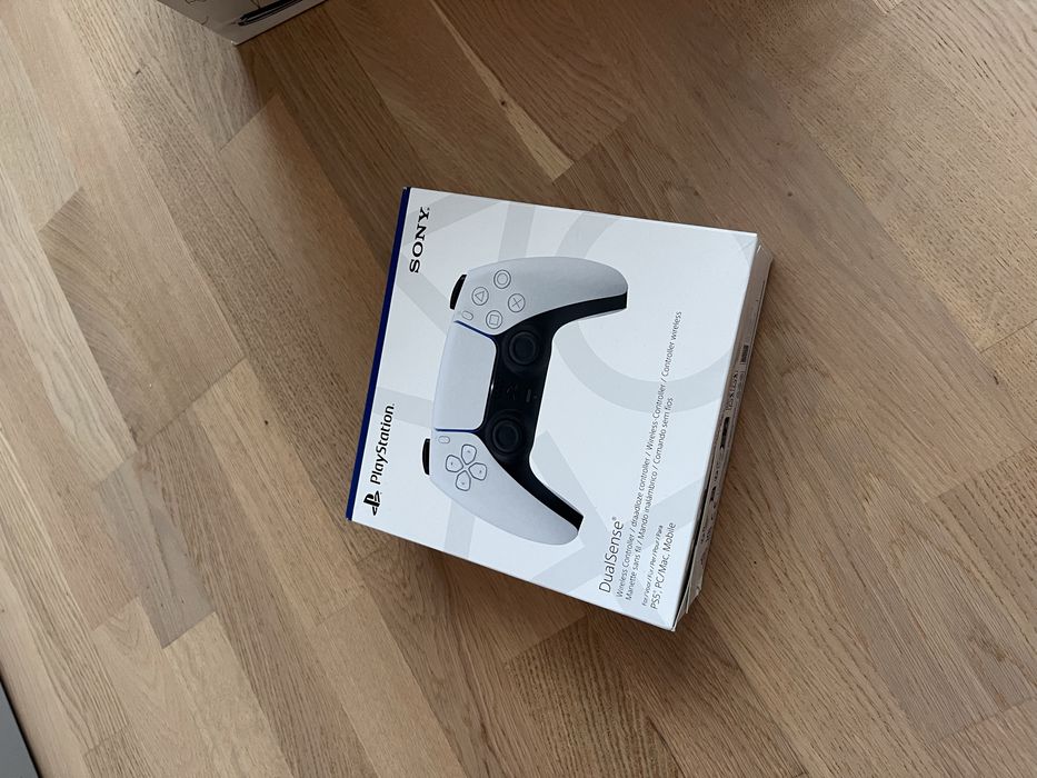 Vând controller Ps5, nou, sigilat