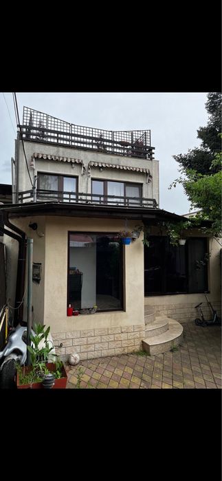 Vila de vanzare, Pescariu