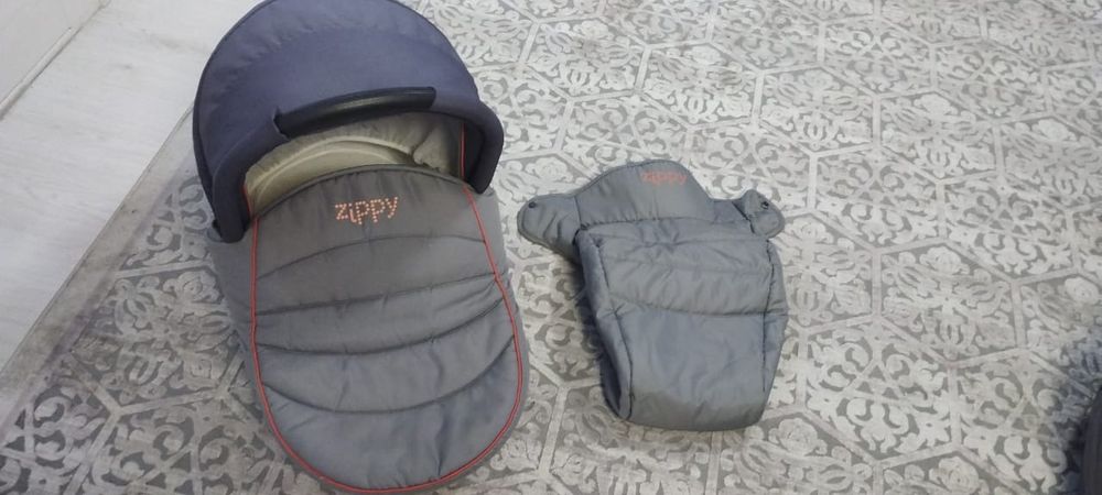 Продам коляску. В хорошем состоянии.