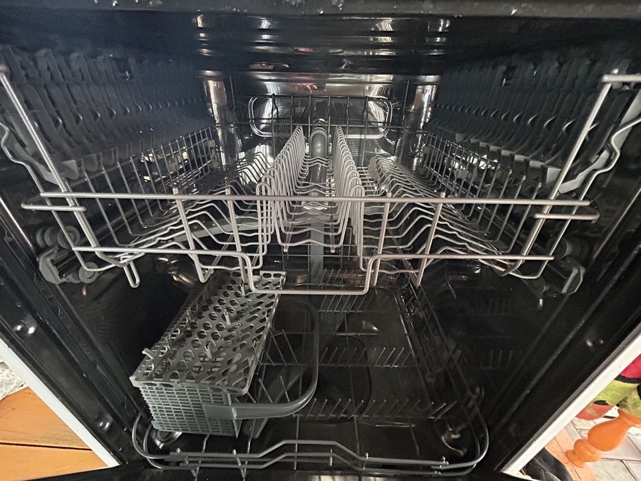 Посудомоечная машина