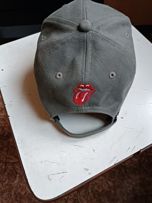 Бейсболка Rolling stones.