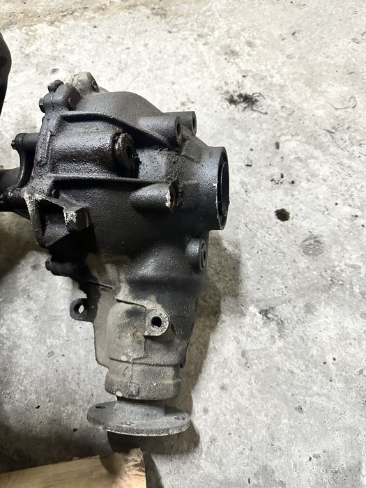 Редуктор передни на Тайота прадо