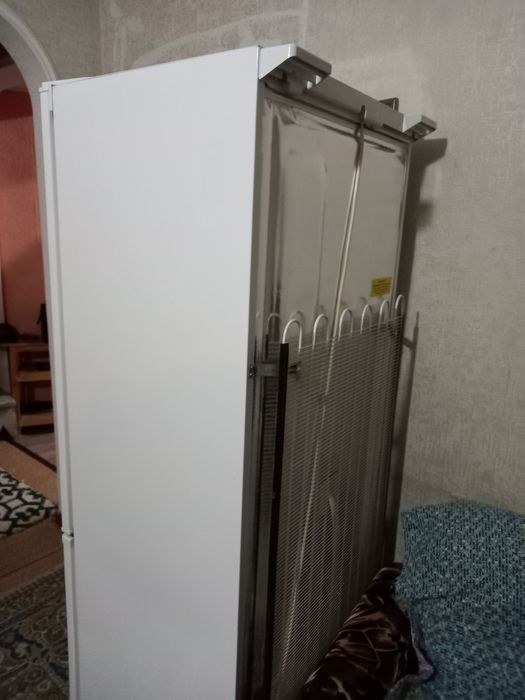 Продается холодильник Pozis RK - 102