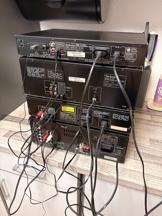 Linie audio Technics SU-X120 PXS CAP