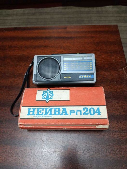 Радиоприемник НЕЙВА рп 204. Новый.