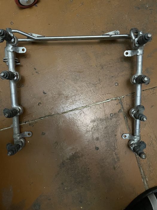 Фарсунки на Audi a 8  4.2