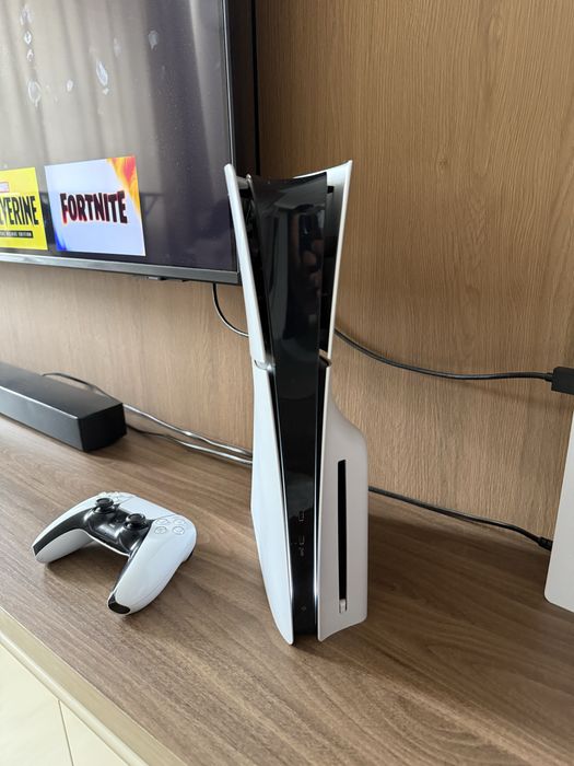Playstation 5 Slim с дисководом
