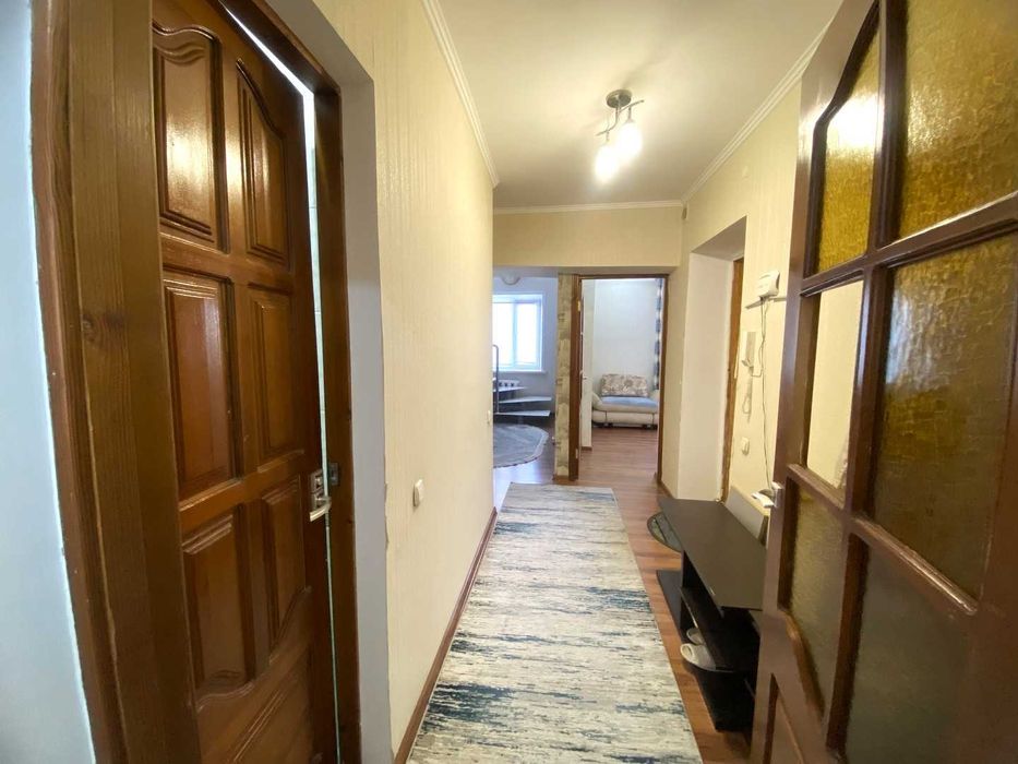 Продам 3 ком в ЦЕНТРЕ Костаня