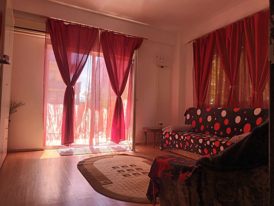 Închiriez ap.2 camere 72 mp. în Militari Residence cu loc de parcare — fotografia 1