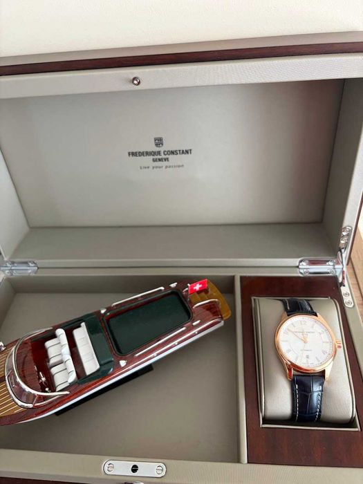 Frederique Constant Runabout FC-303RMS5B4
