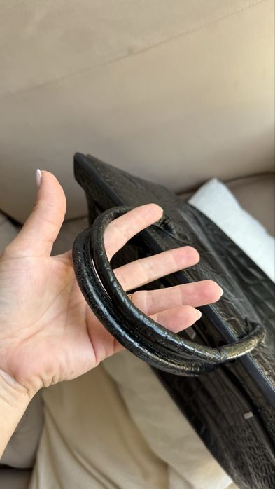 Geanta din piele de crocodil