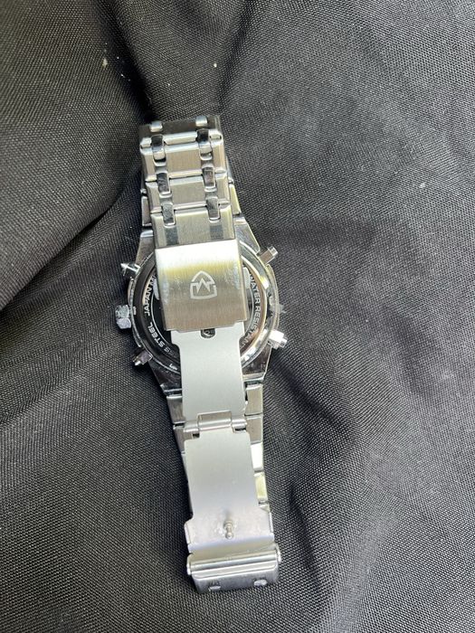 Оригинален часовник