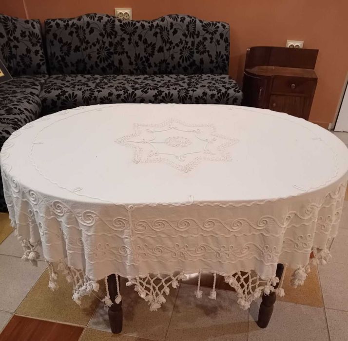 Покривка на една кука - правоъгълна, кръгла, синя, каренца, якички