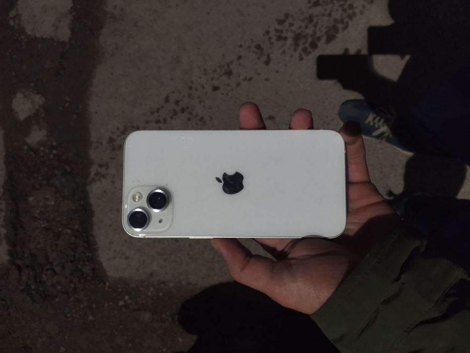 Iphone 13 128 gb  98 yomkst