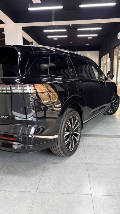 Dongfeng EP 008 ,6 местный электромобиль