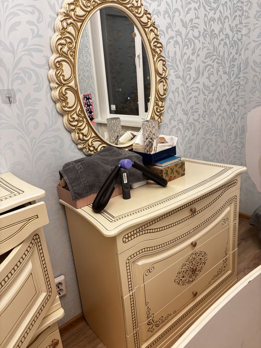 Продам 2х спальный гарнитур б/у