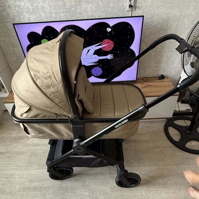 Продам коляску Ining baby