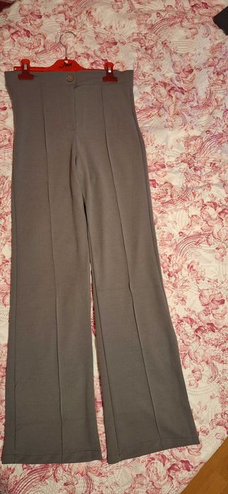 Син панталон с ръб