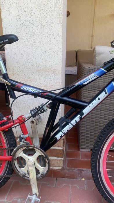 Vând bicicleta adult