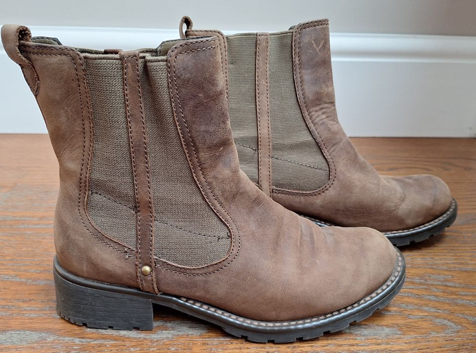 Пролетно есенни боти Clarks 37.5 номер