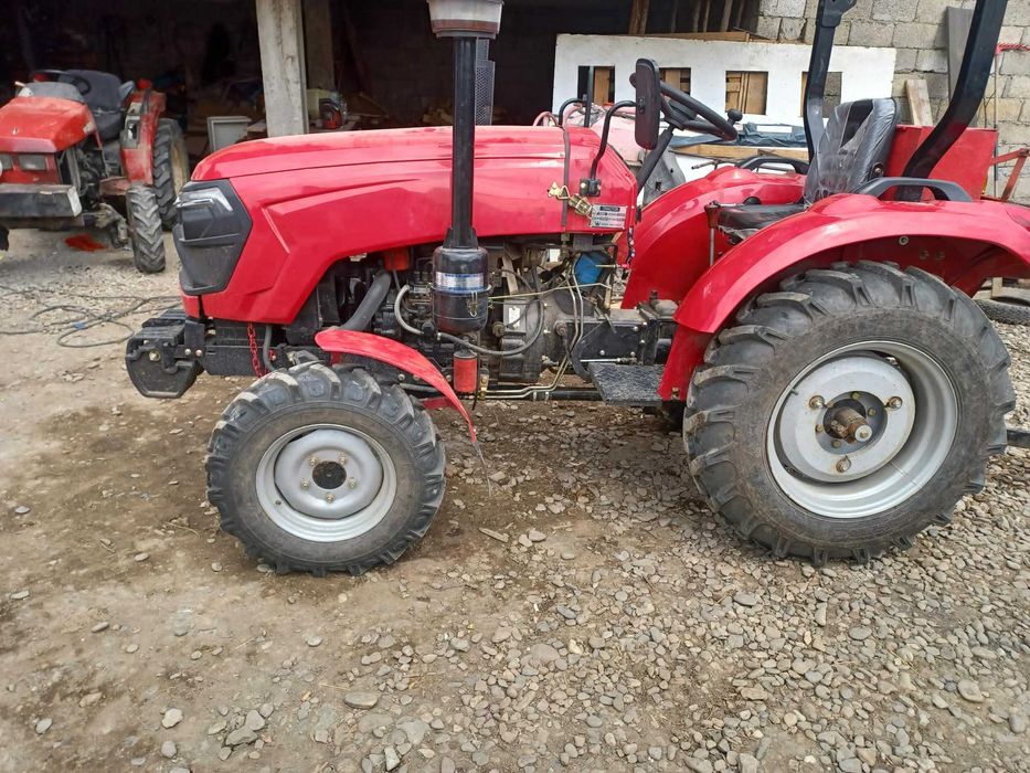 Tractor de vânzare nou