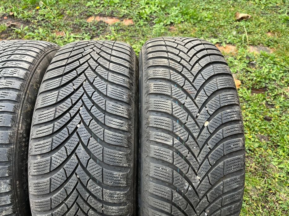Jante aliaj vw cu cauciucuri iarnă 215. 60.16  99h     5x112