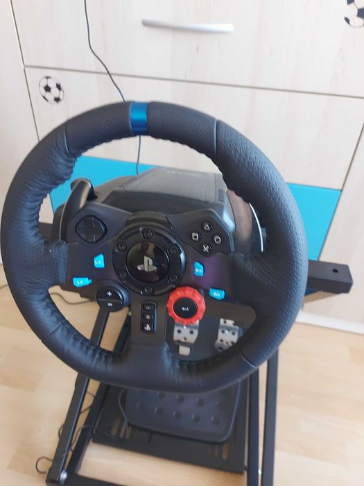 Геймърски волан със стойка 280€