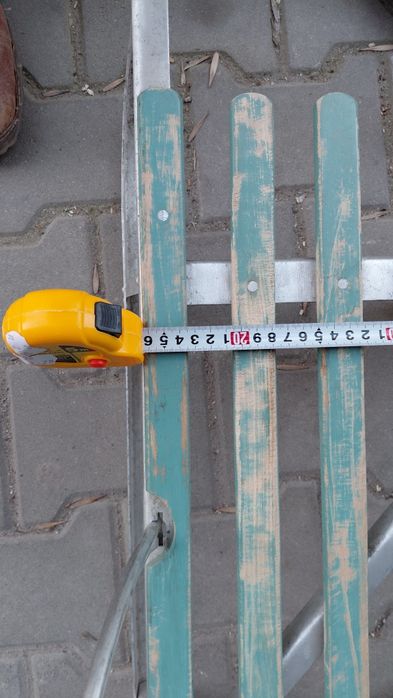 Детска  шейна за малки деца.