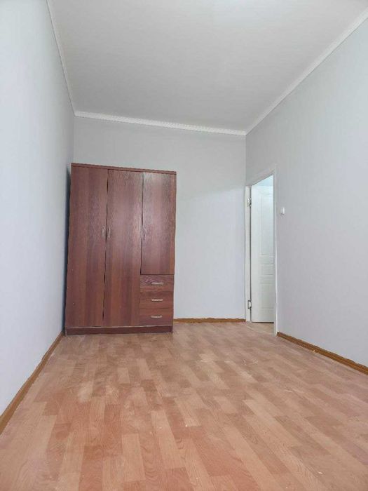 БИЙ, Художников! , 2/3/5, 46 м2, вторая линия