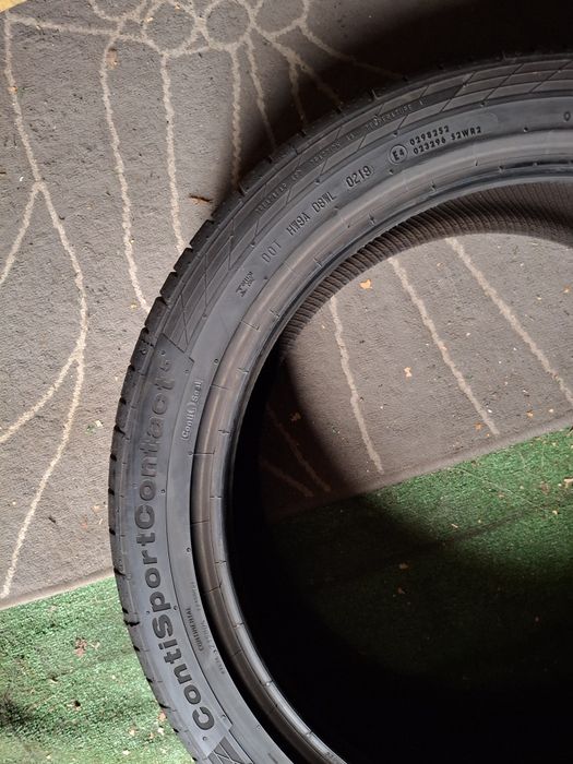 235 45 20 Continental DOT 2019 vara NOI
