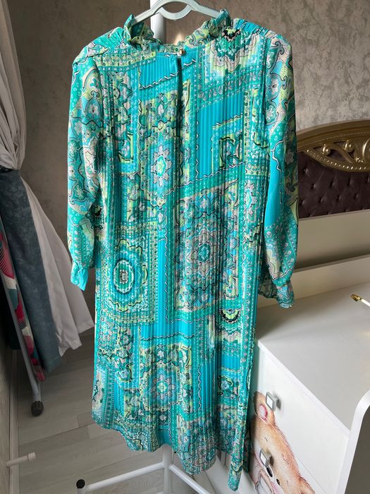 плиссированное платье