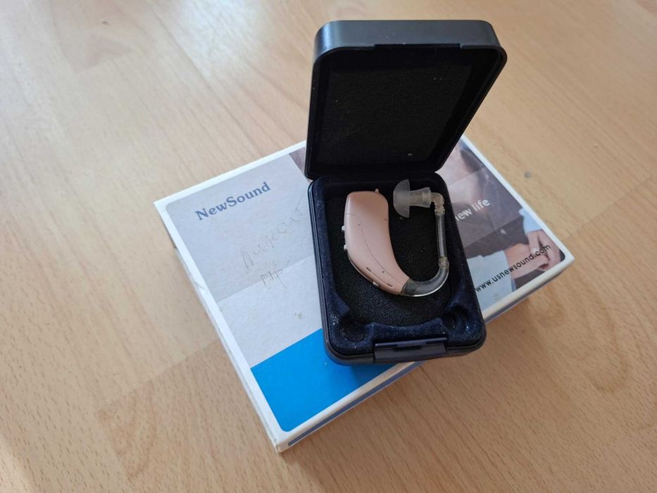 Продавам слухов апарат.