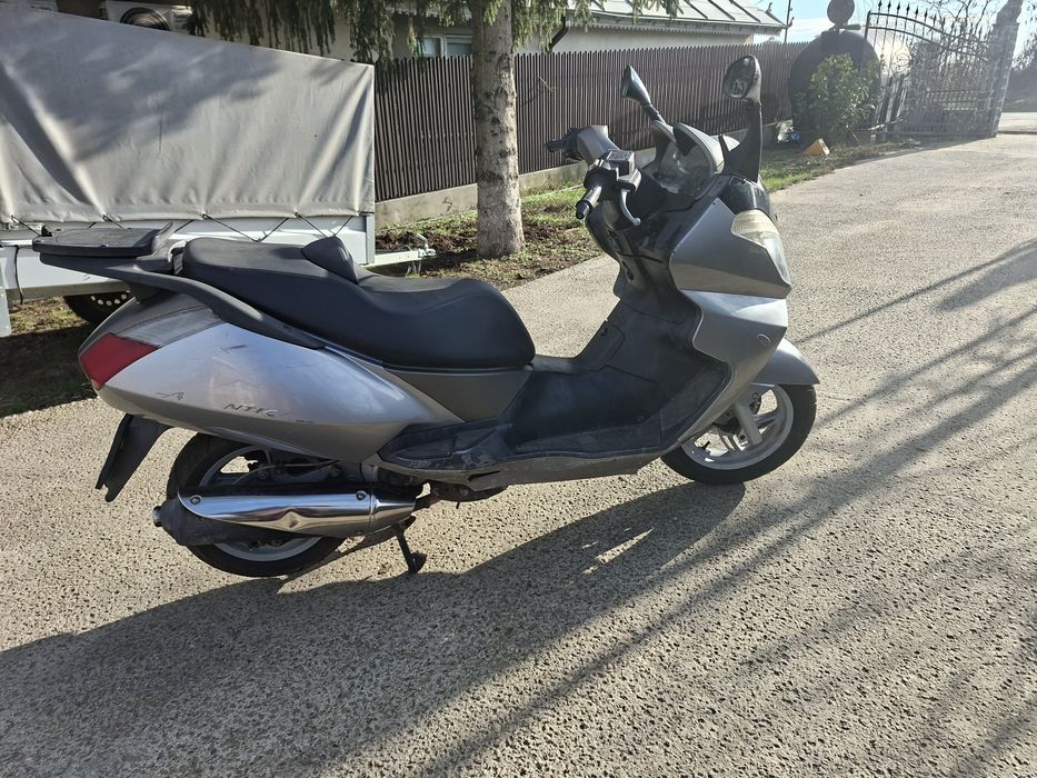 Aprilia atlantic 200