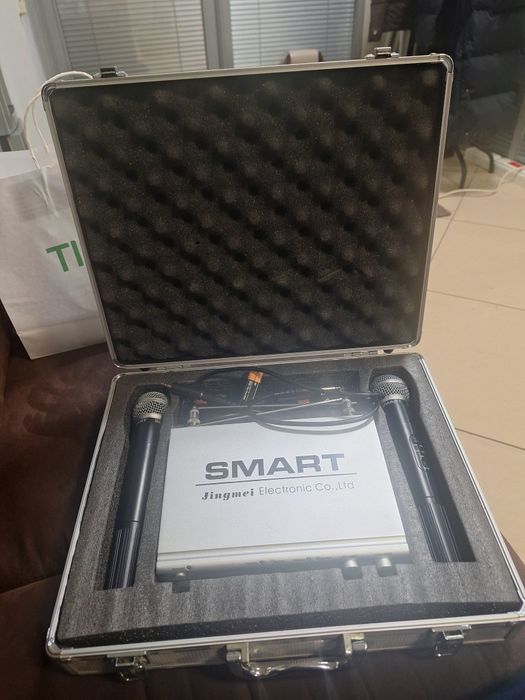 Продам 2 микрофона Смарт