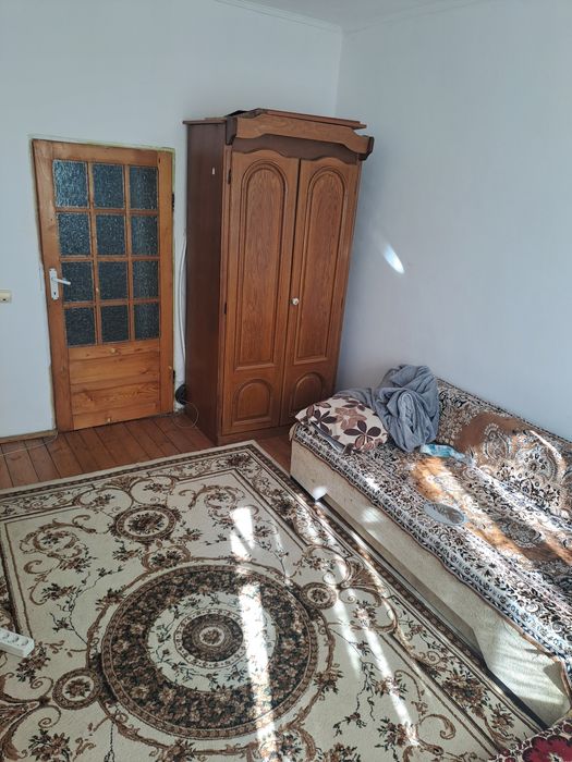 Garsoniera de închiriat