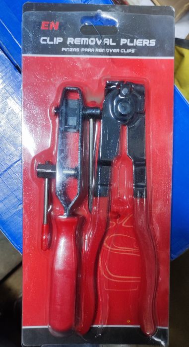 Съемник хомутов в наборе.