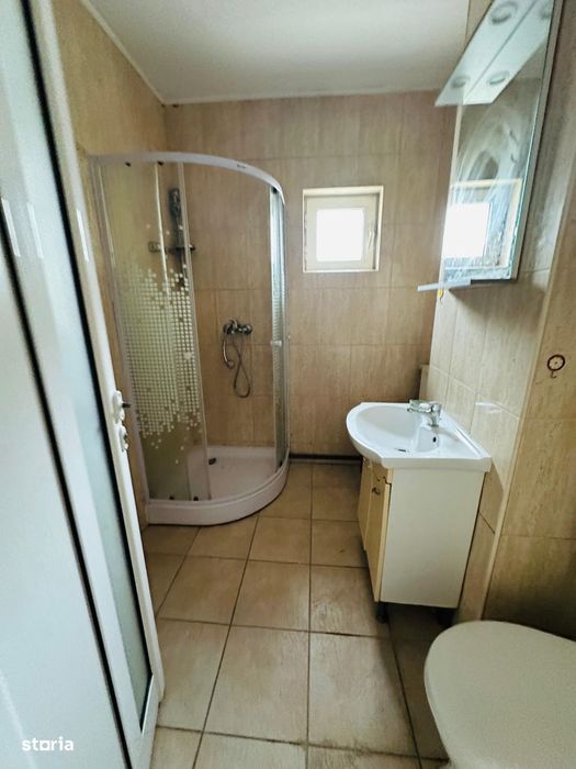 OPORTUNITATE DE INVESTIȚIE: Apartament cu 3 camere și 2 băi, etaj 2