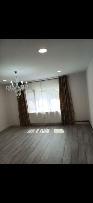 Vand casa in Petrovaselo
