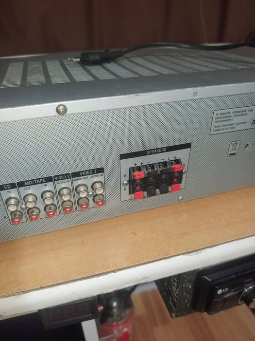 Amplificator Sony STR-DE197 - Buton volum rupt (funcțional)