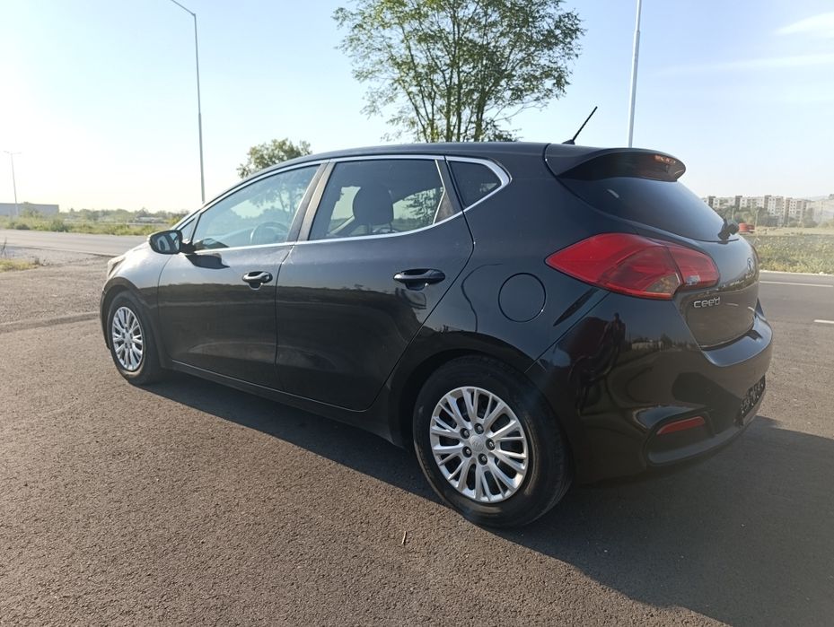 Kia ceed 1.4 LPG 100kc 2013г