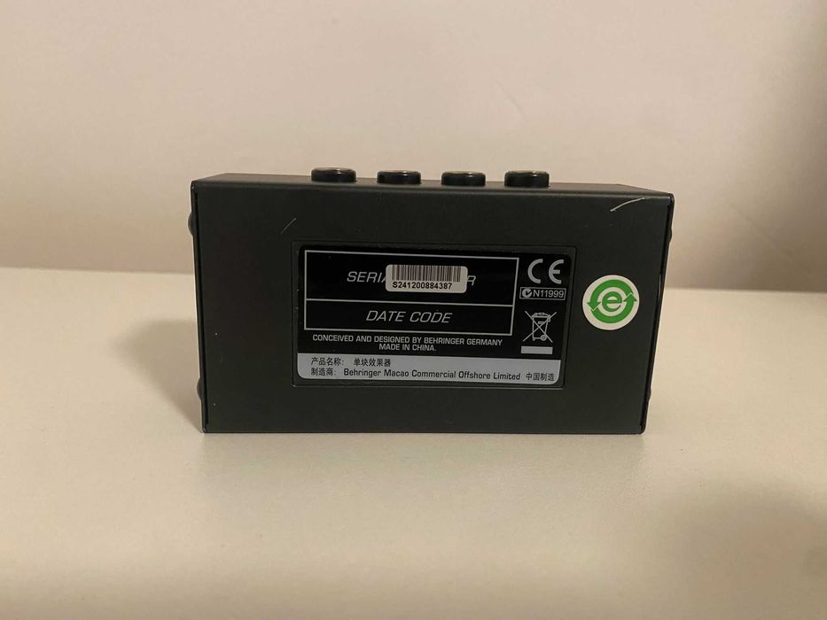 Behringer Reductor de Zgomot de Fond Compact