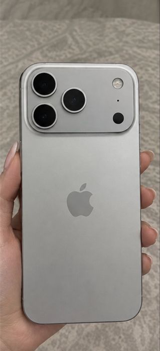 iPhone 17 pro 256 gb